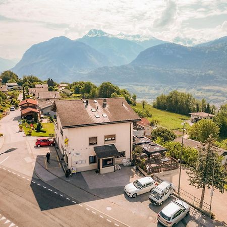 Relais Fleuri Hotel Chermignon-d'en Bas Bagian luar foto